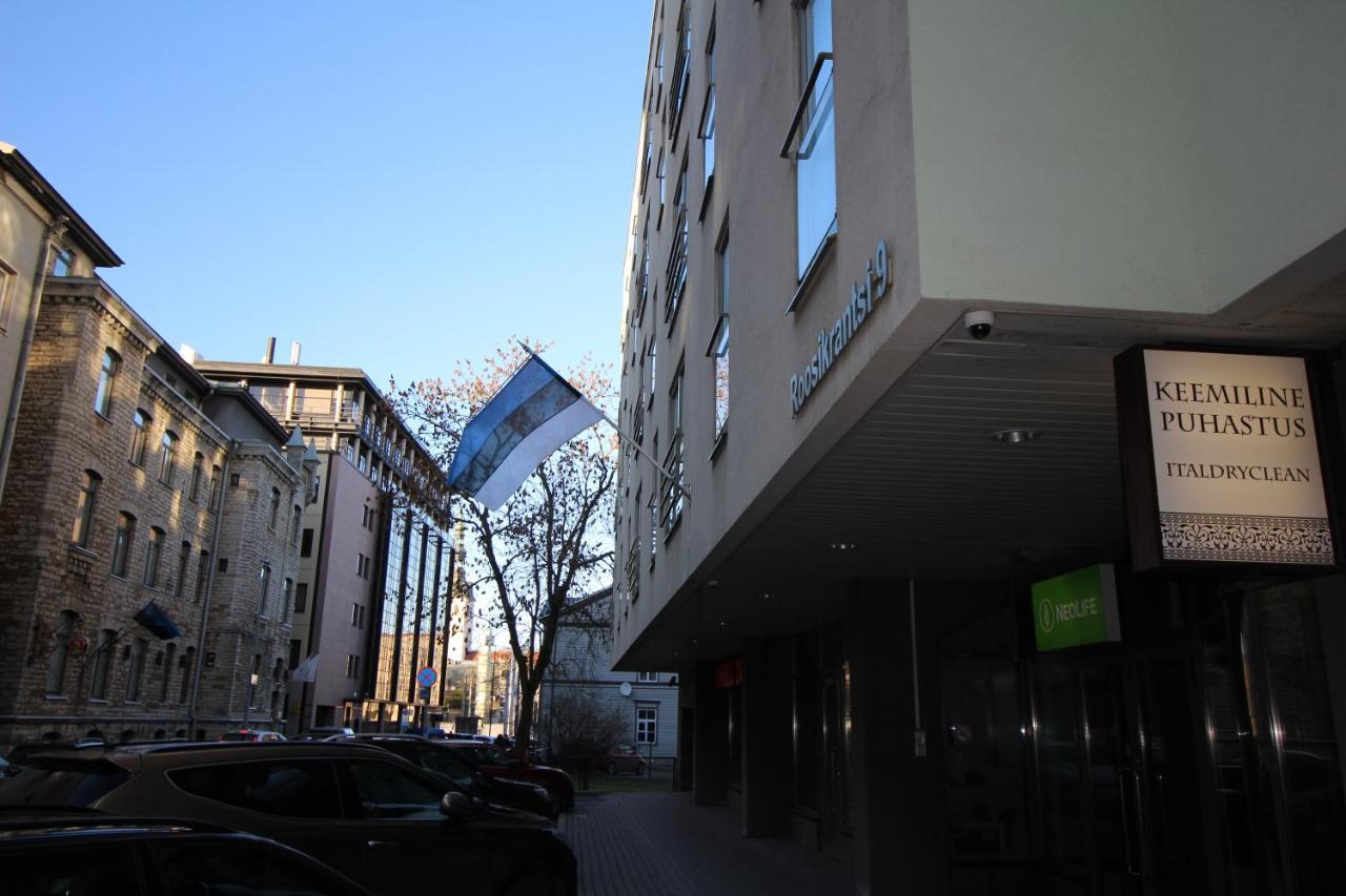 Tallinn City Apartments Roosikrantsi Εξωτερικό φωτογραφία